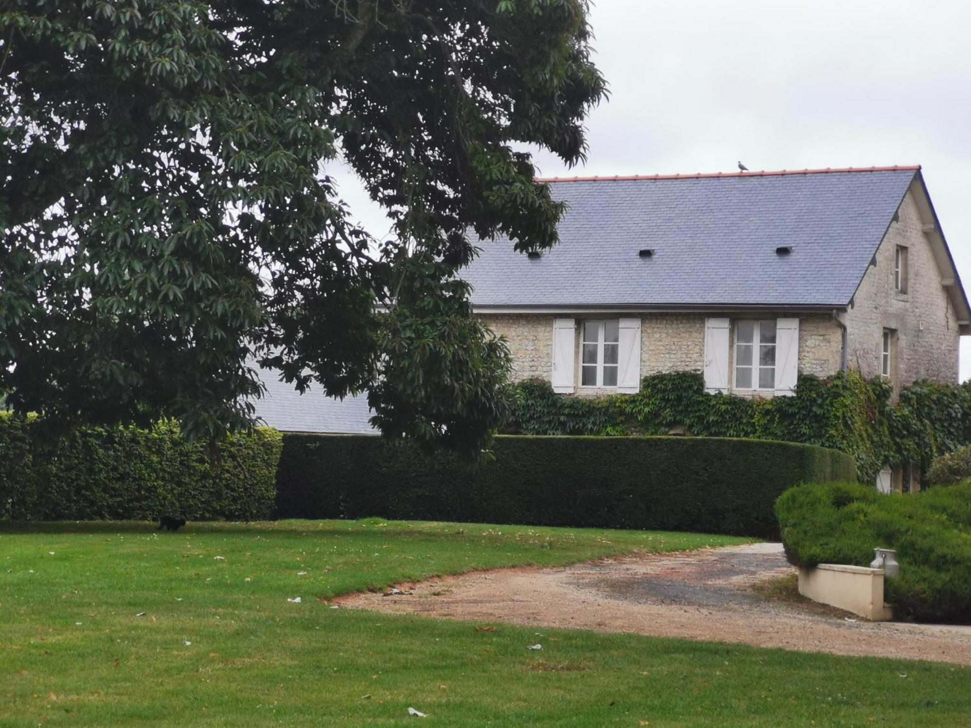 Grand Hotel "Chateau De Sully" - Piscine & Spa -Teritoria Sully  Exterior photo